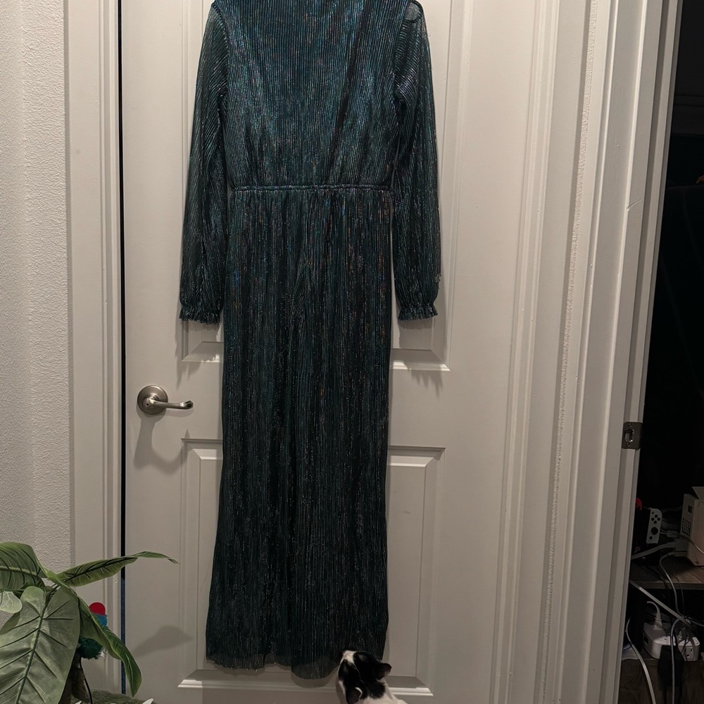 Women's Deep V-Neck Long Sleeve Wide-Leg Jumpsuit - Teal - Picture 5 of 7
